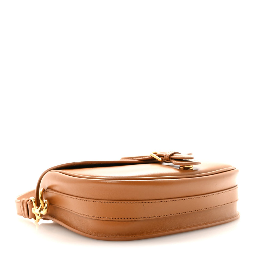 Box Calfskin Medium Bobby Flap Camel