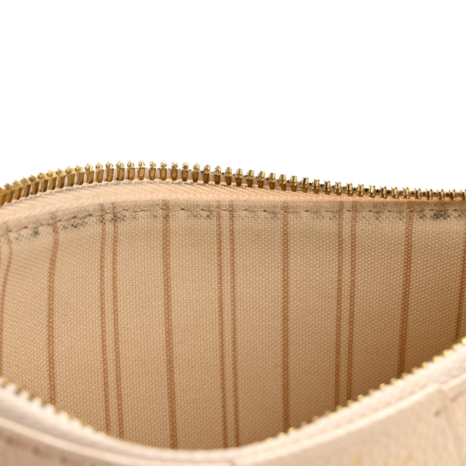 Empreinte Easy Pouch On Strap Cream