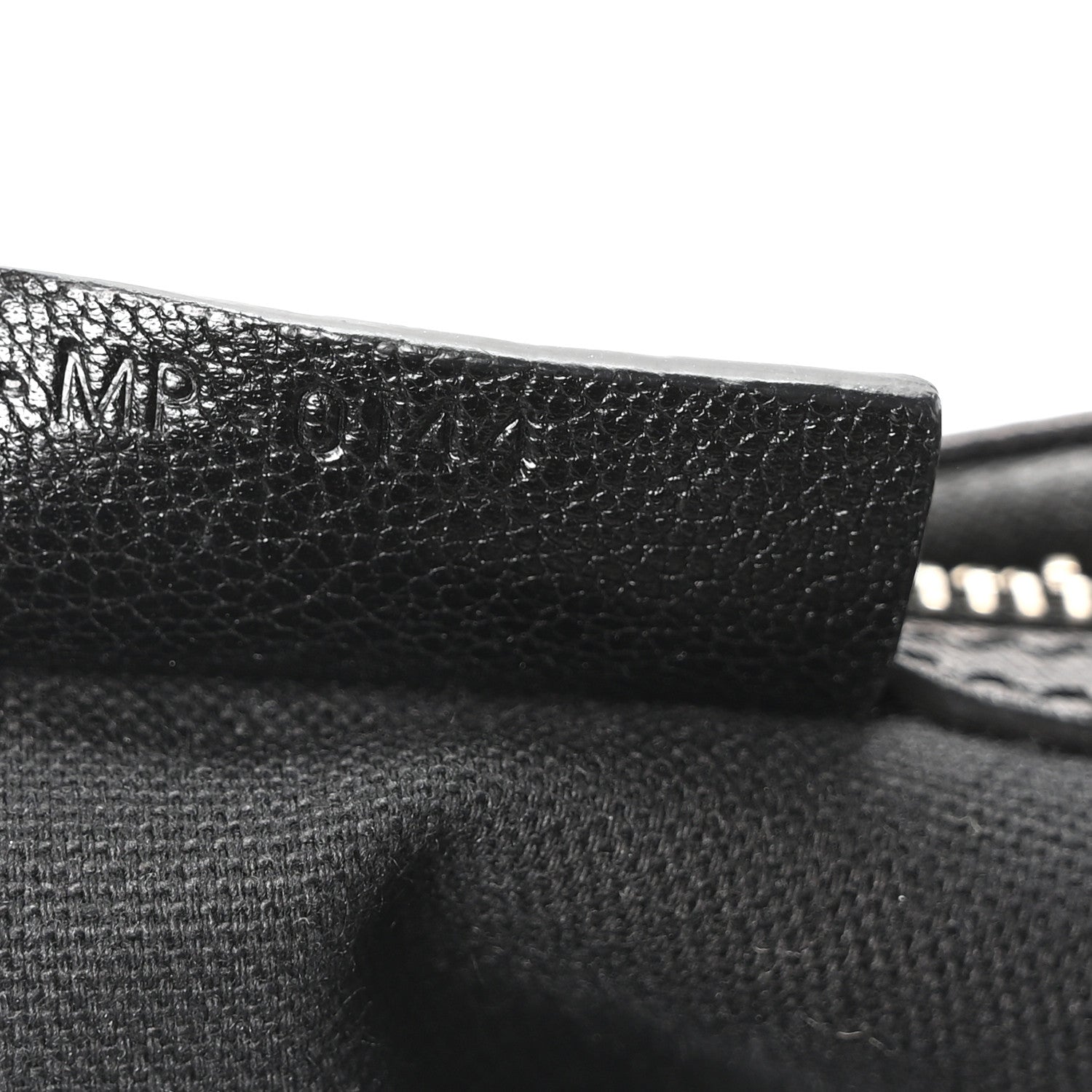 Sugar Goatskin Medium Antigona Black