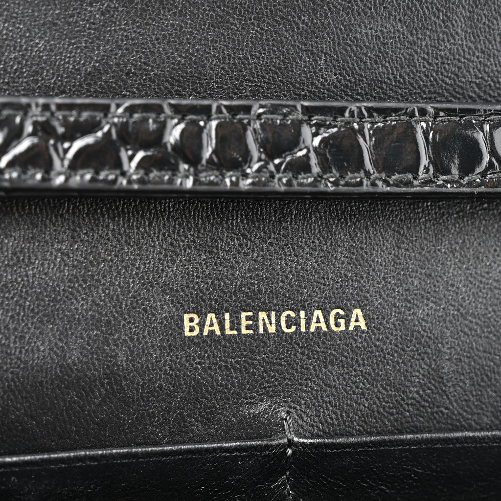 Shiny Calfskin Crocodile Embossed Hourglass Chain Bag Black