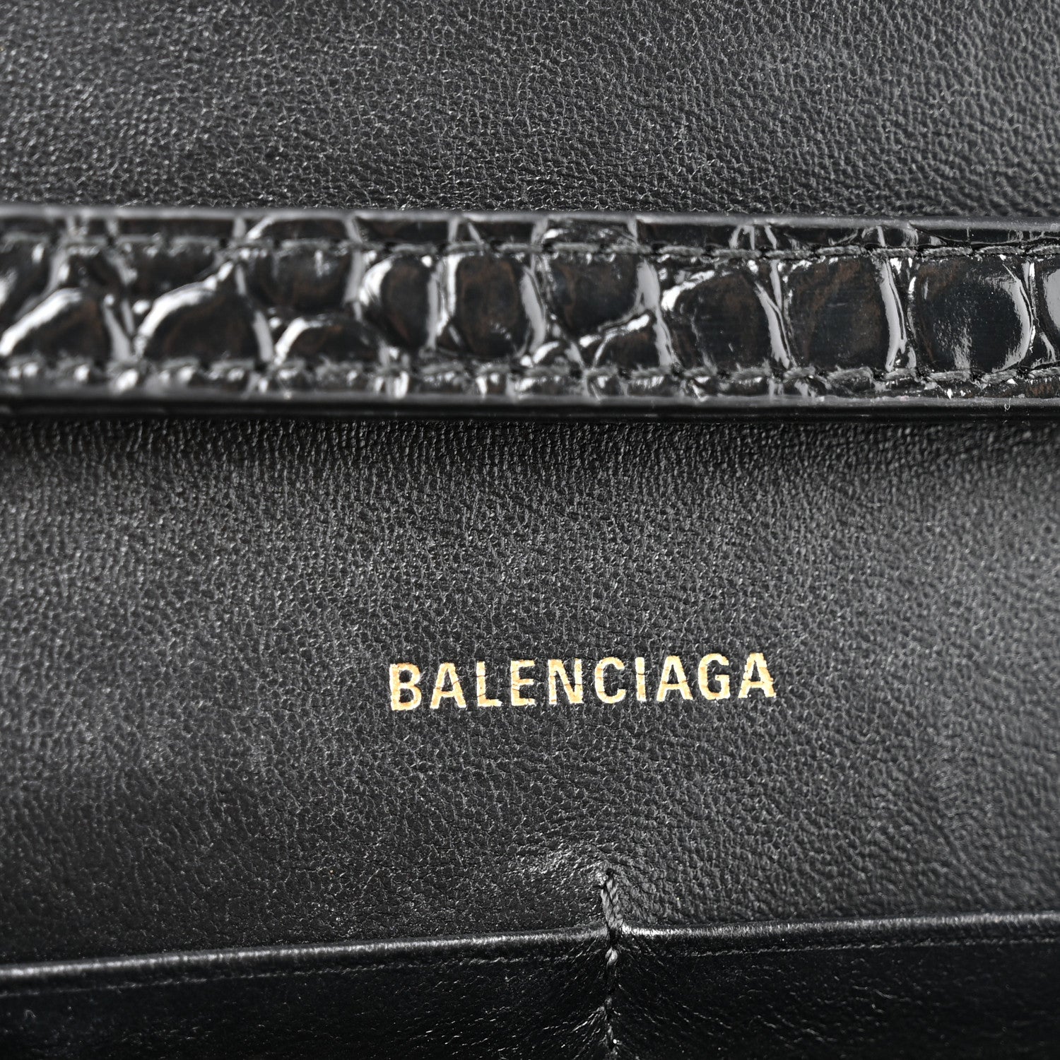 Shiny Calfskin Crocodile Embossed Hourglass Chain Bag Black