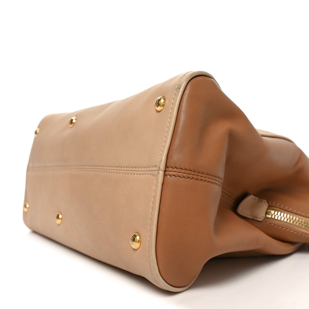 Capra Vitello Dolce Marmol Colorblock Large Chameleon Tote Cipria Makeup Camel