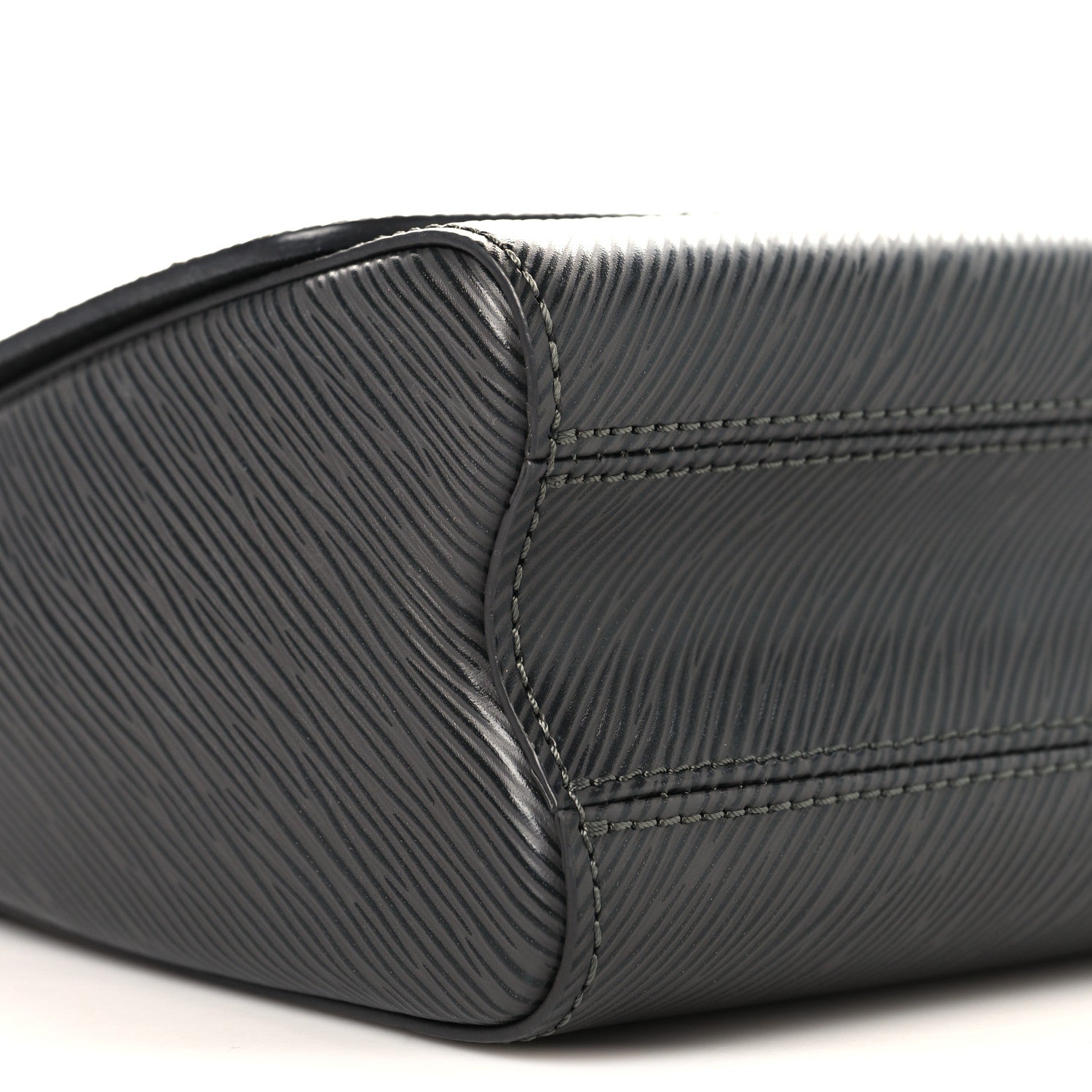 Epi Twist Shoulder Bag MM Etain