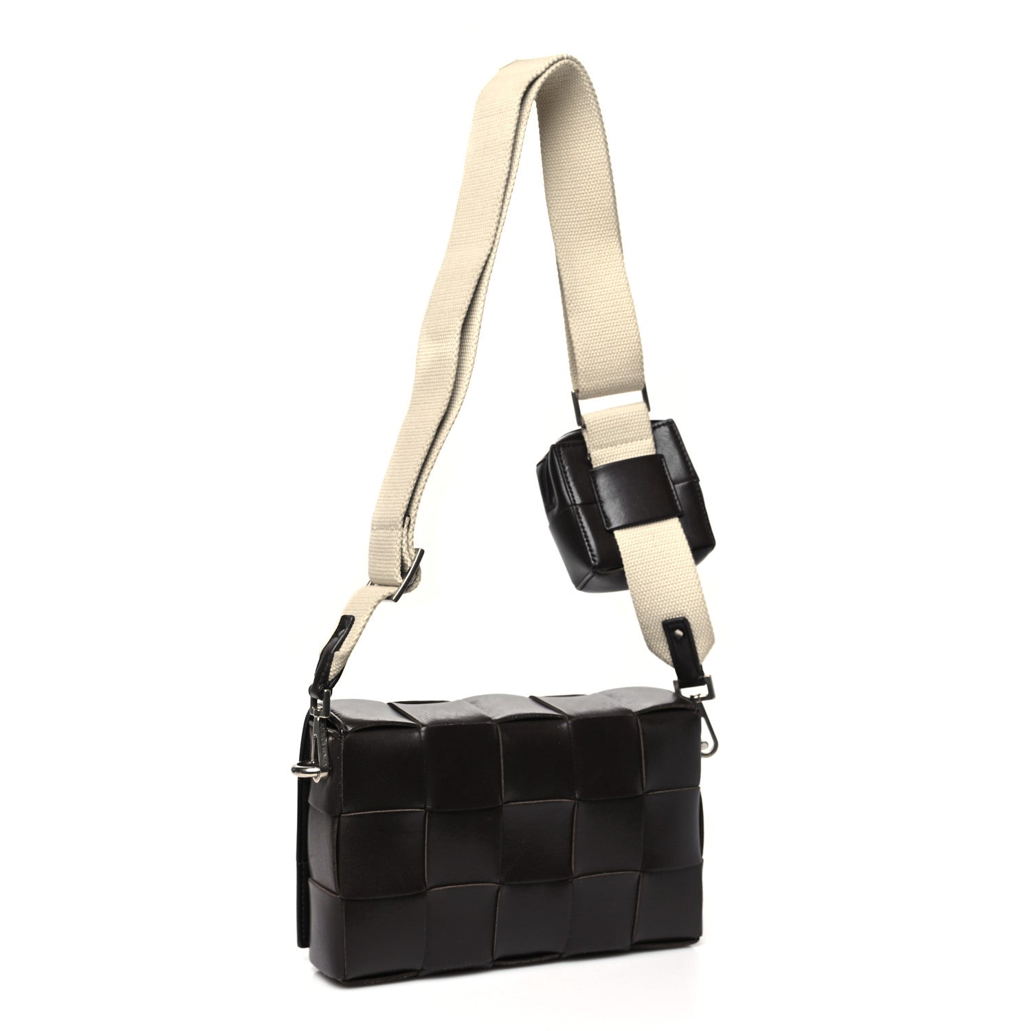 Calfskin Maxi Intrecciato Versatile Cassette Bag Brown