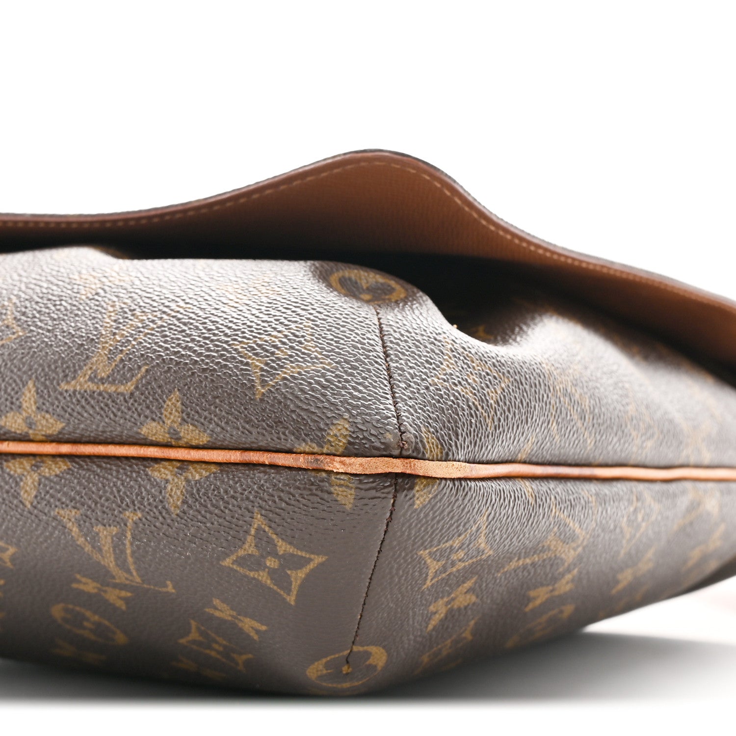 Monogram Musette GM