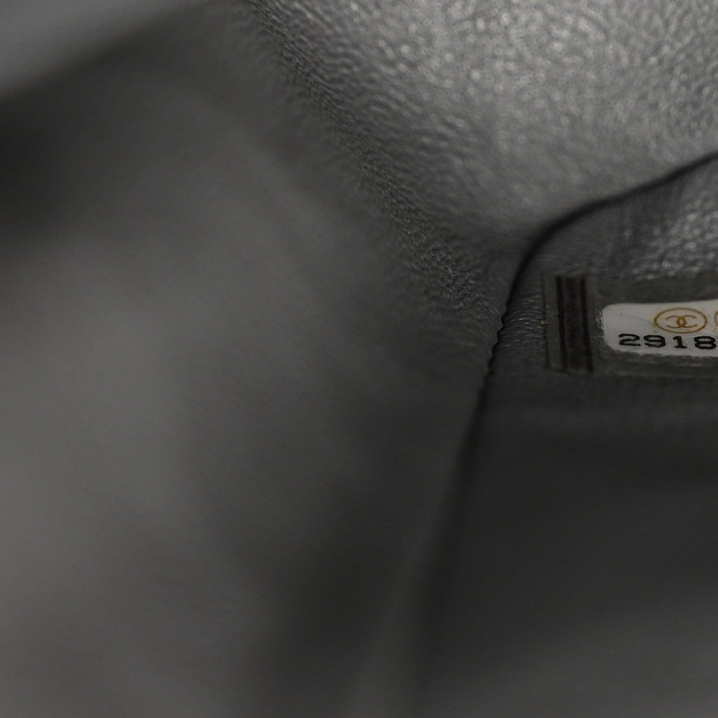 Caviar Quilted Medium Double Flap Grey