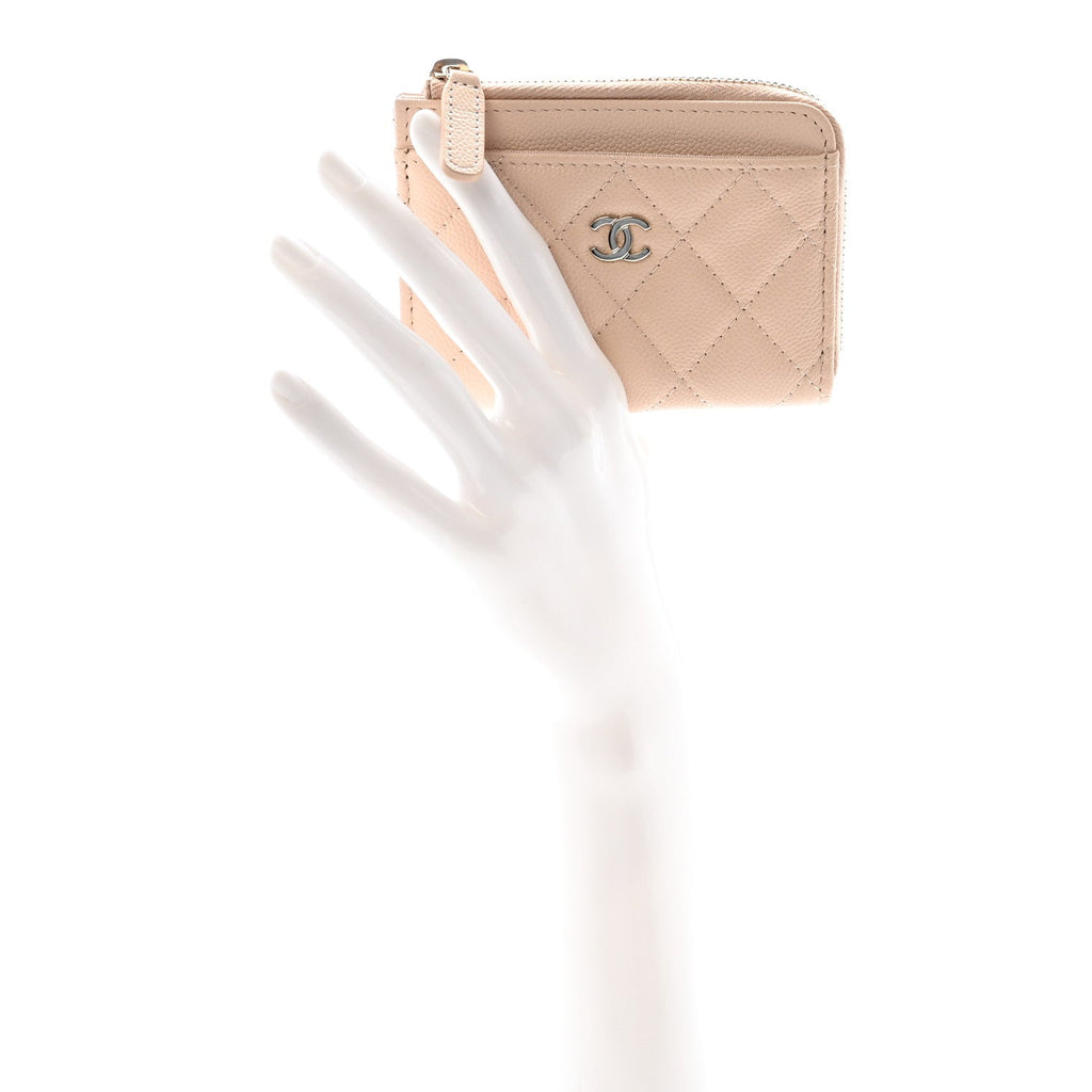 Caviar Quilted CC Zip Around  Holder Beige