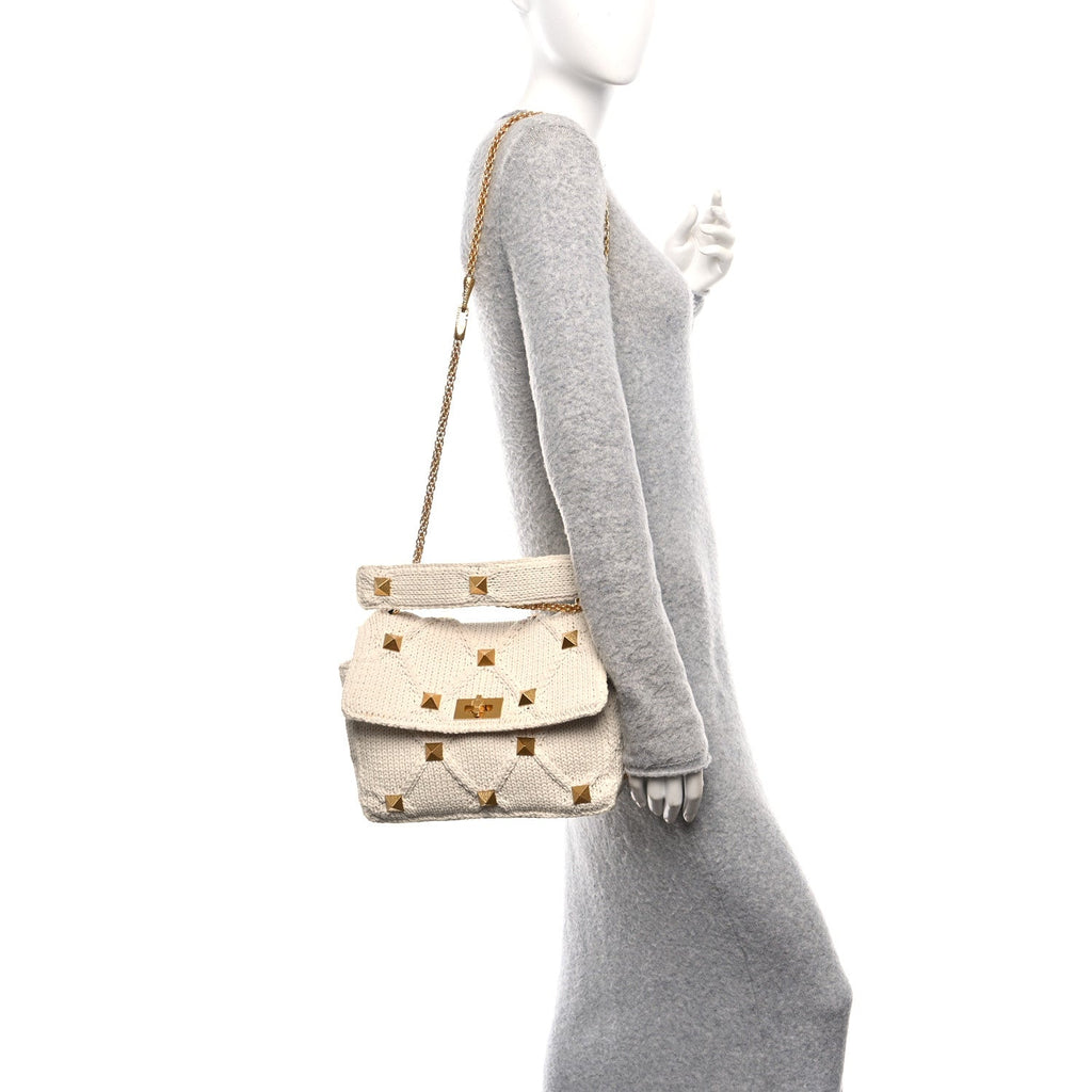 Knit Large Roman Stud Shoulder Bag Ecru