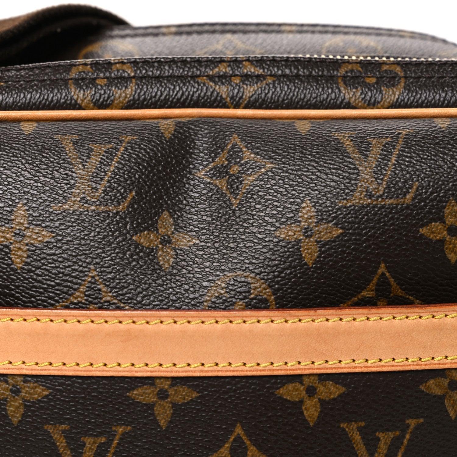 Monogram Reporter PM