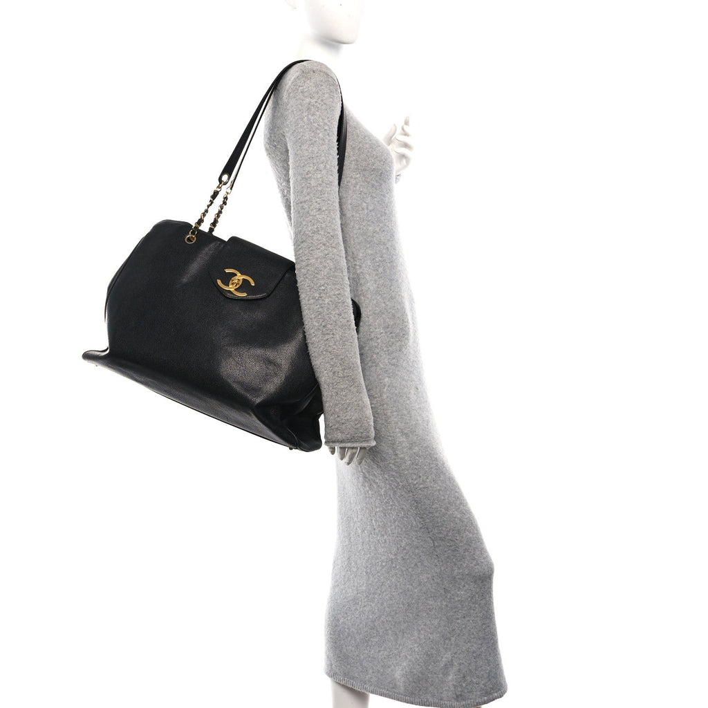 Caviar XL Weekender Bag Black