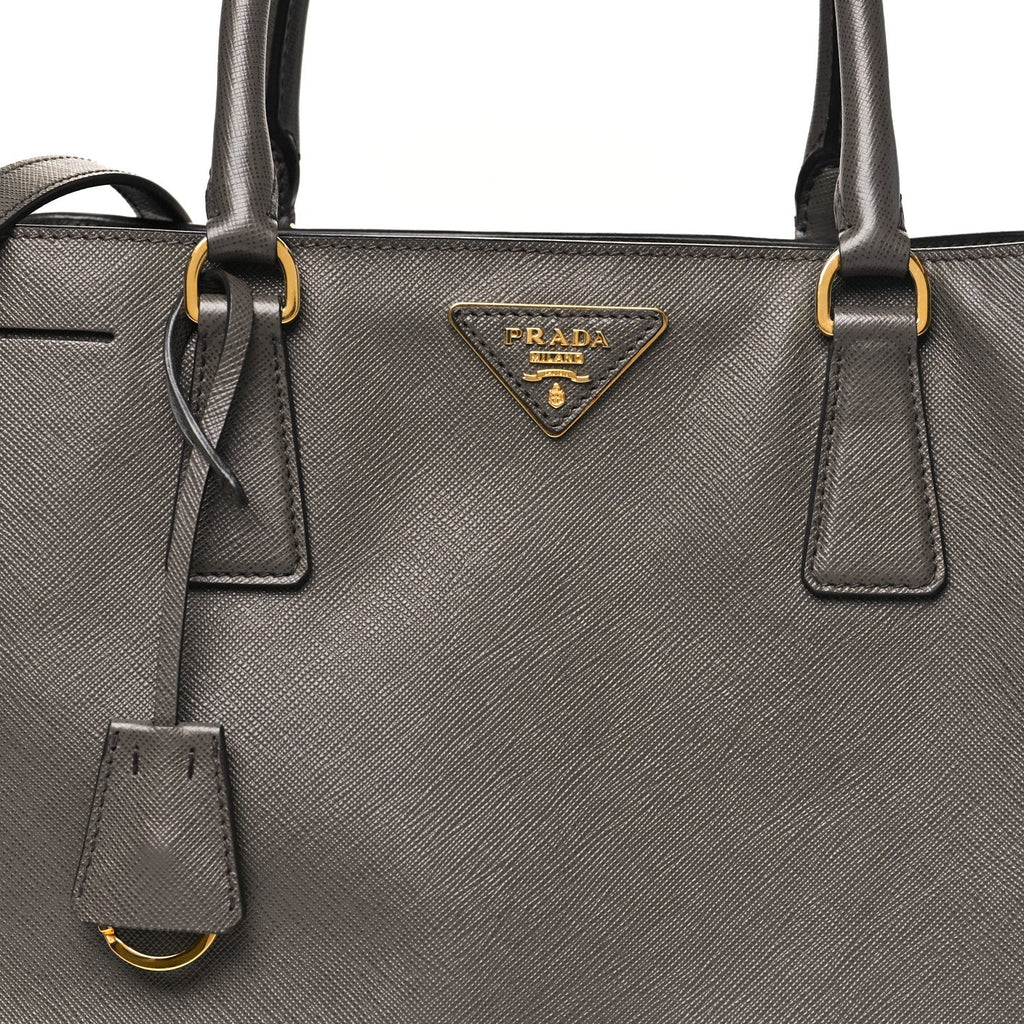 Saffiano Lux Medium Tote Grafite
