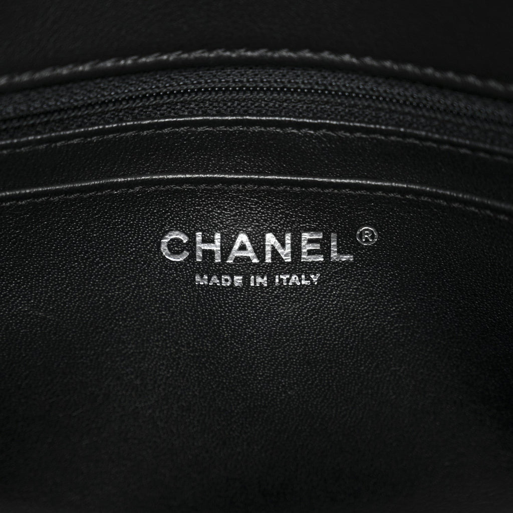 Calfskin Quilted Large Rock My Shoulder Flap Black