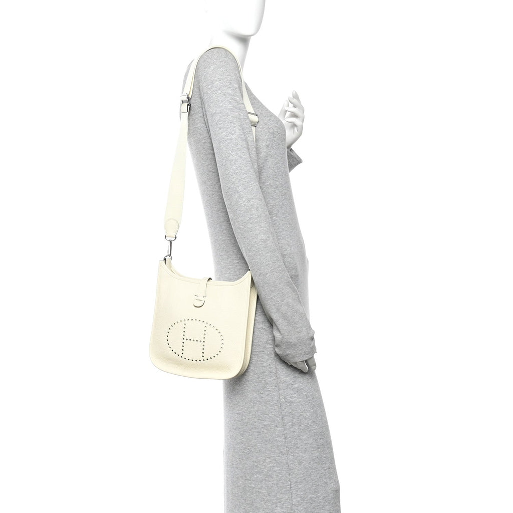 Taurillon Clemence Evelyne 23 Poche III Cream