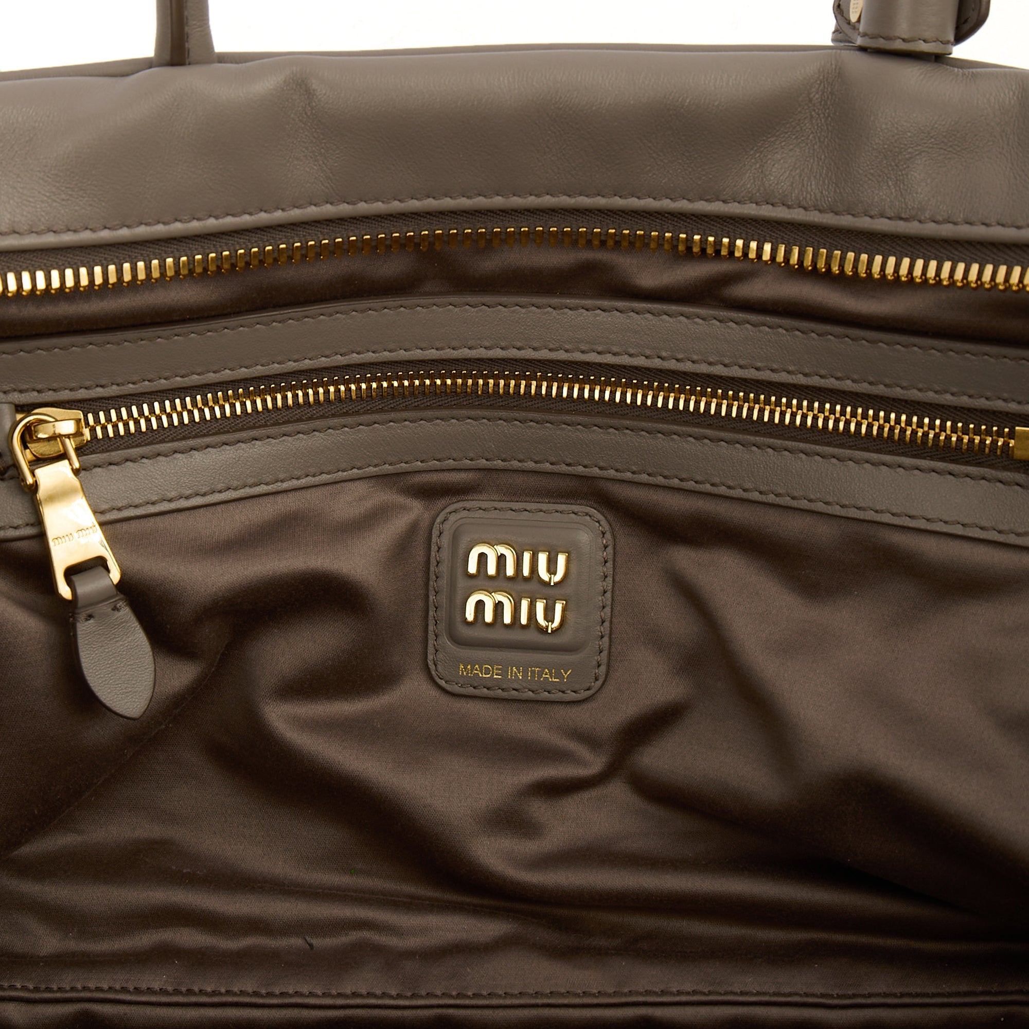 Miu Miu Shoulder Bag Shoulder Bag in Grey, Leather