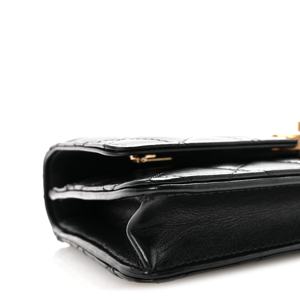 Calfskin Quilted Perfect Fit Wallet On Chain WOC Black