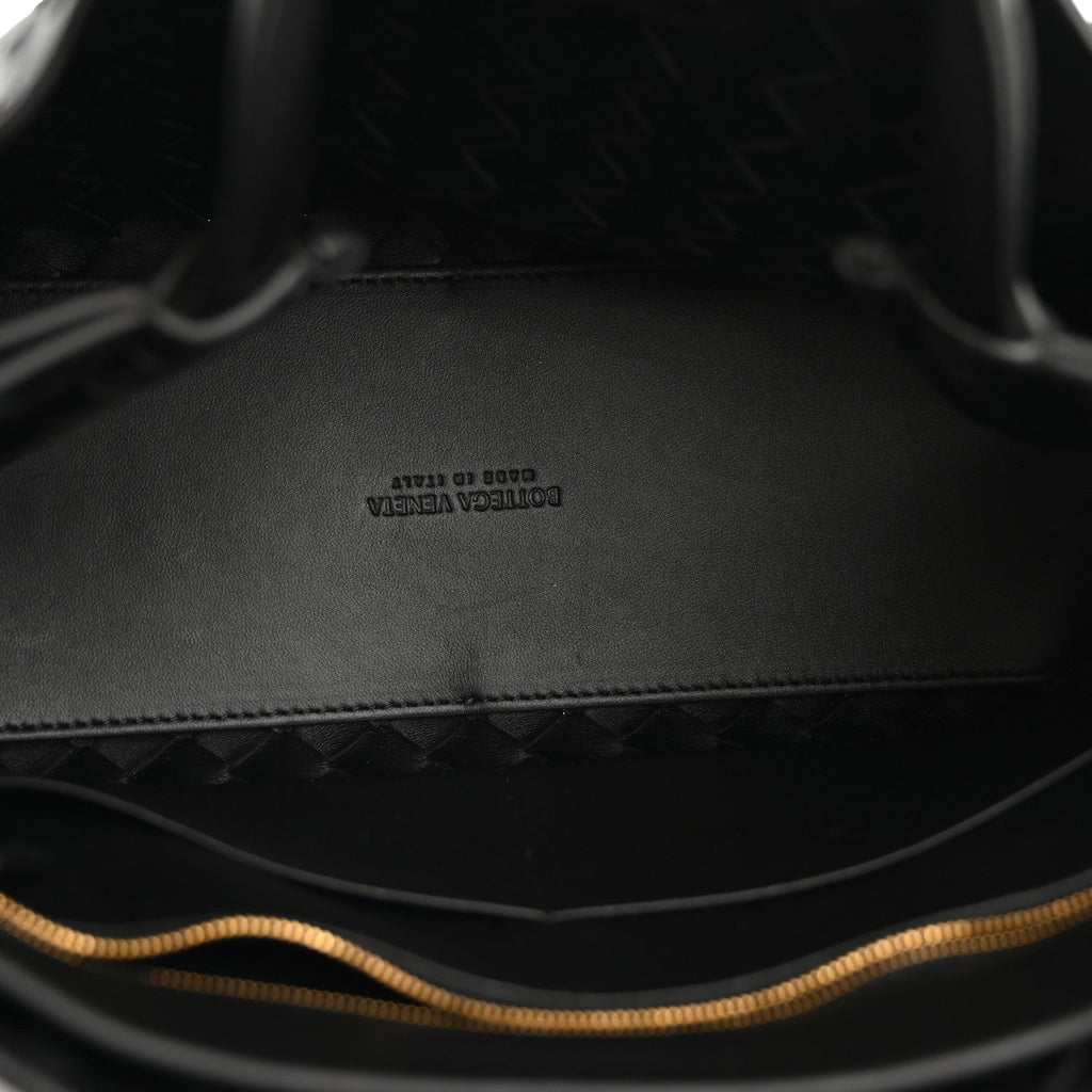 Nappa Intrecciato Medium Andiamo Shoulder Bag Black