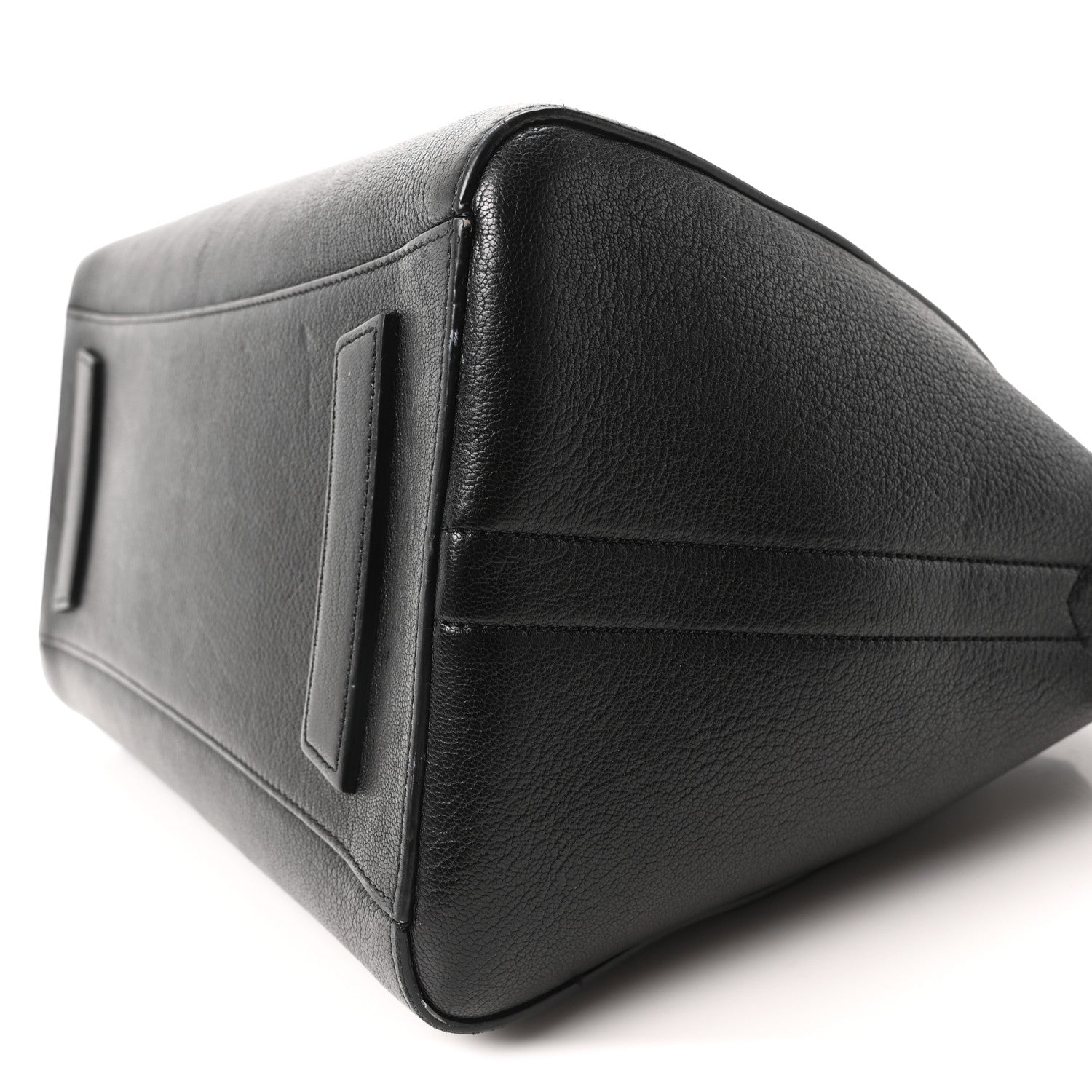Sugar Goatskin Medium Antigona Black