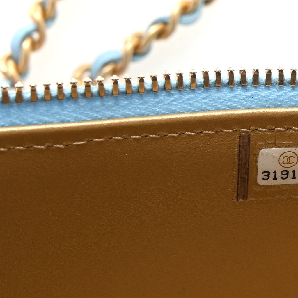 Lambskin Quilted Pearl Crush Mini Vanity Case With Chain Light Blue