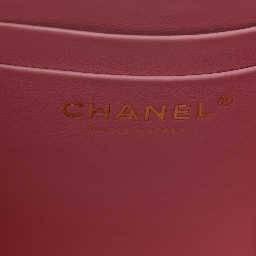 Caviar Quilted Tiny CC Vanity Case With Chain Pink