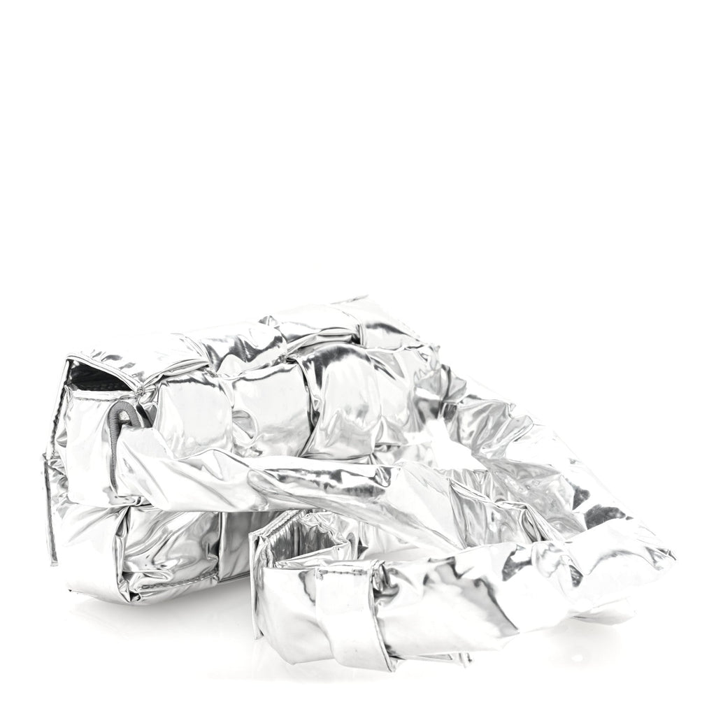 Metallic Lambskin Maxi Intrecciato Padded The Belt Cassette Bag Silver