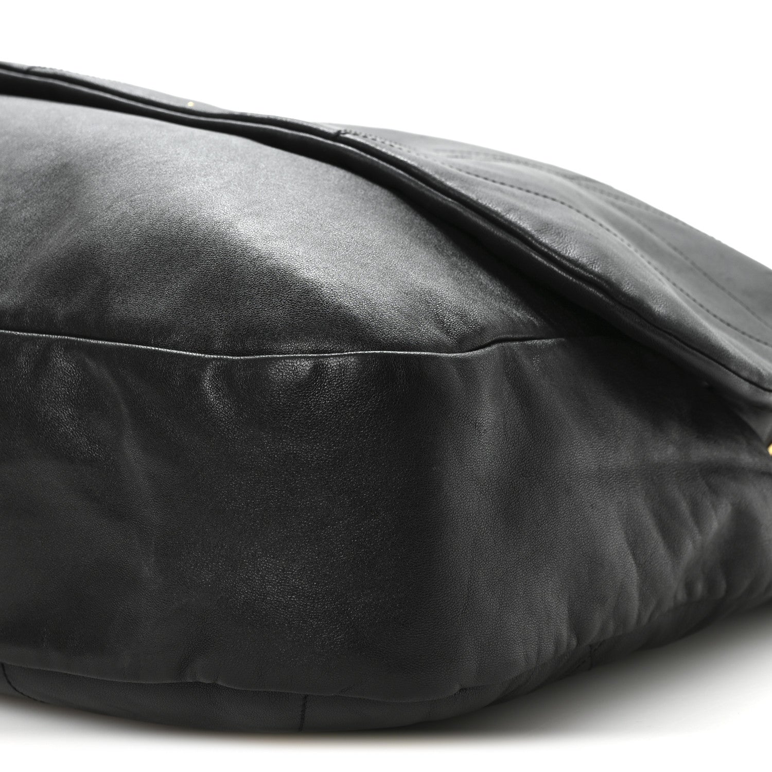 Lambskin Matelasse Monogram Large Jamie 4.3 Black