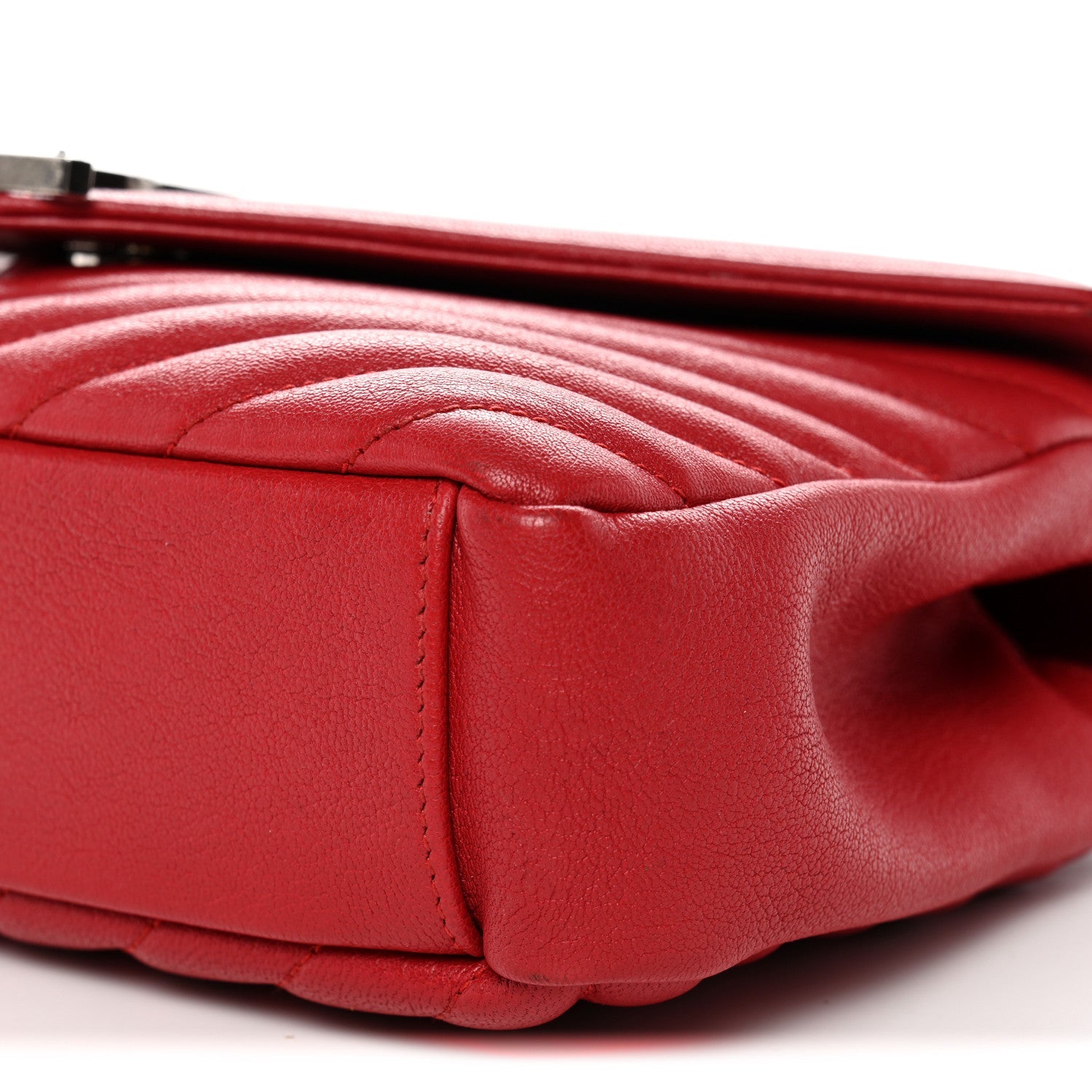 Sheepskin Matelasse Chevron Monogram Medium College Bag Rouge