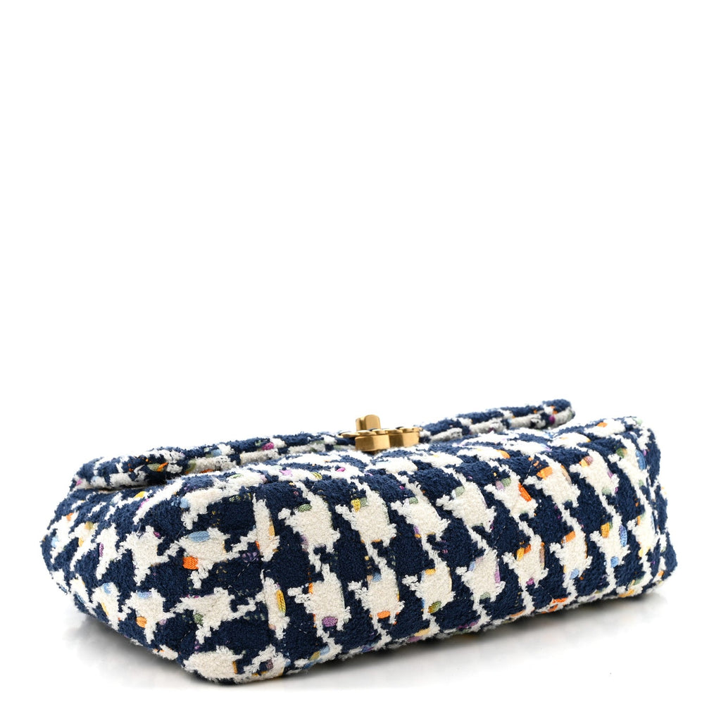 Tweed Quilted Medium Chanel 19 Flap Ecru Navy Blue Multicolor