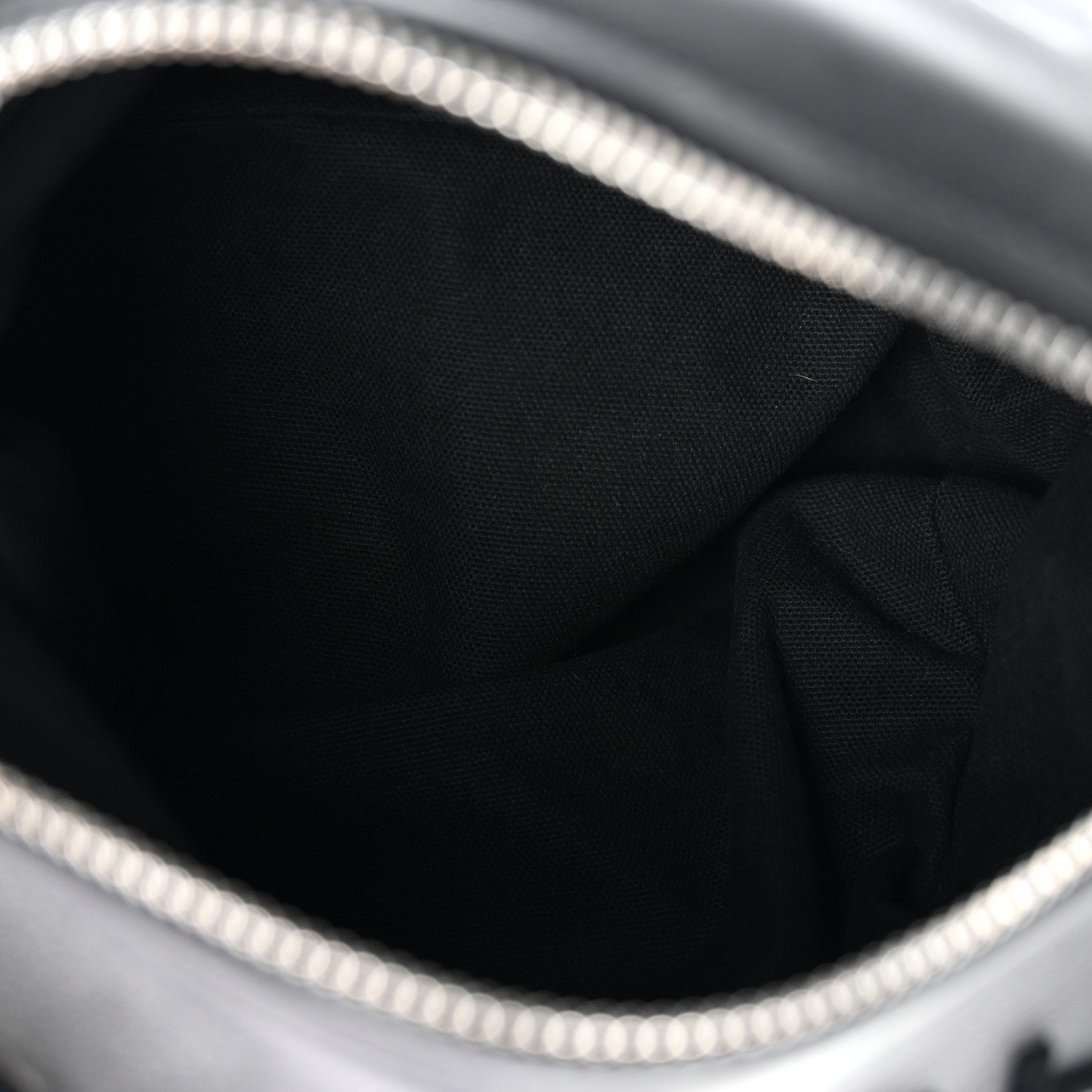 Sugar Goatskin Velvet Logo Small Pandora Black