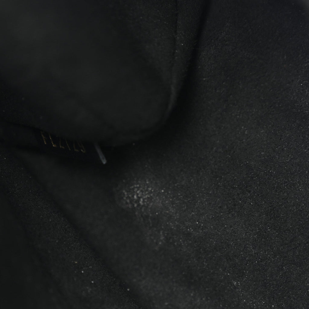 Monogram Locky BB Black
