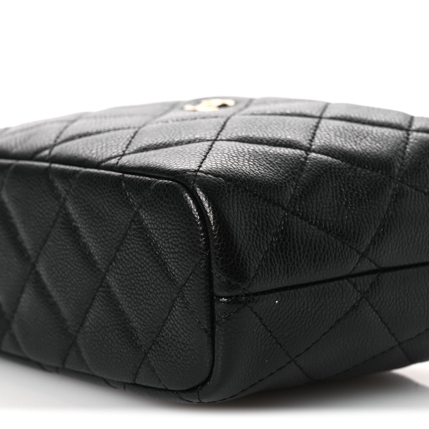Caviar Quilted Hobo Clutch With Chain Black