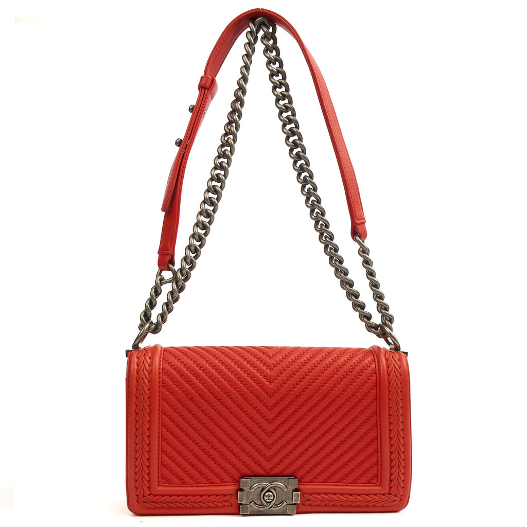 Chanel Cross Body Boy - Medium in Red, Calfskin Leather