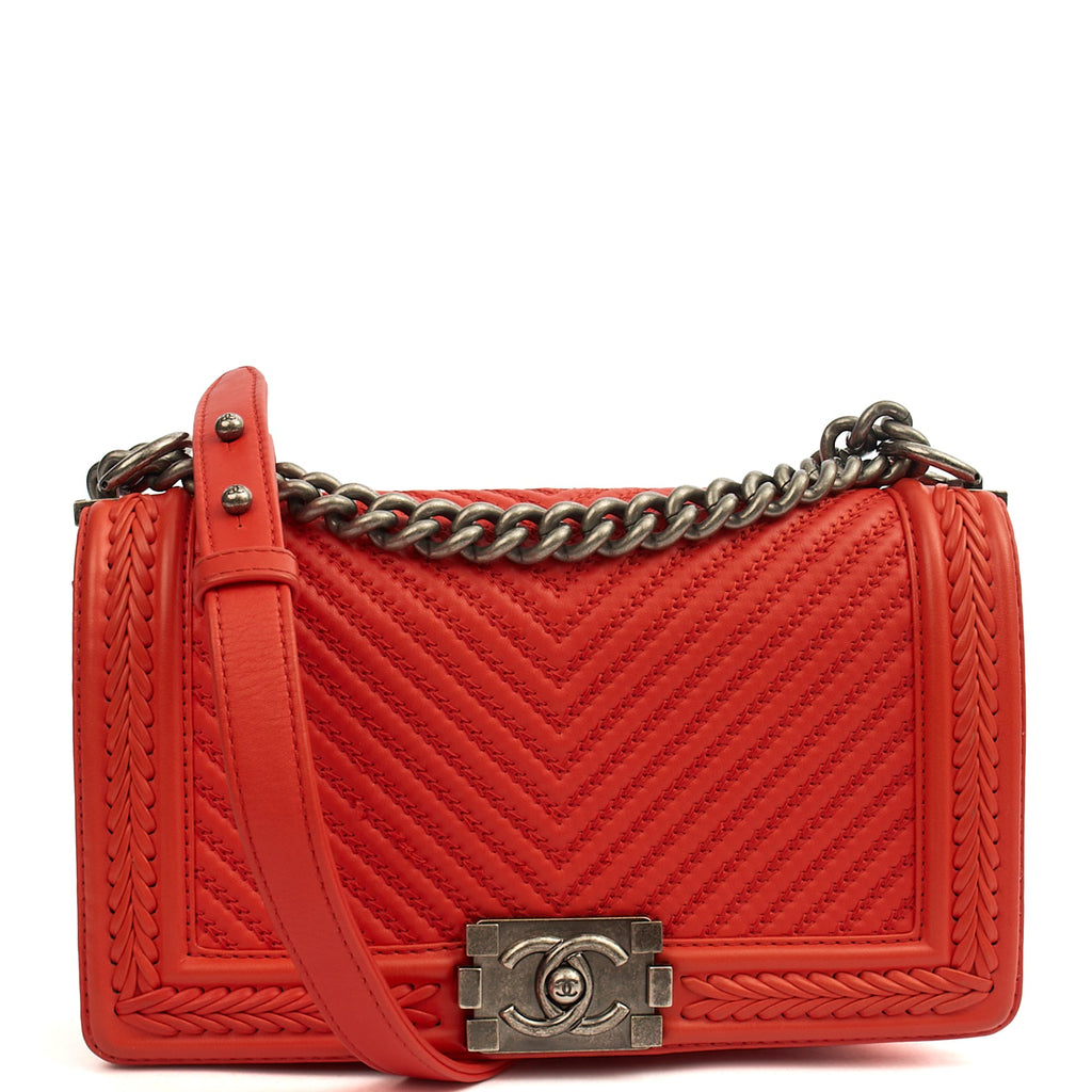 Chanel Cross Body Boy - Medium in Red, Calfskin Leather