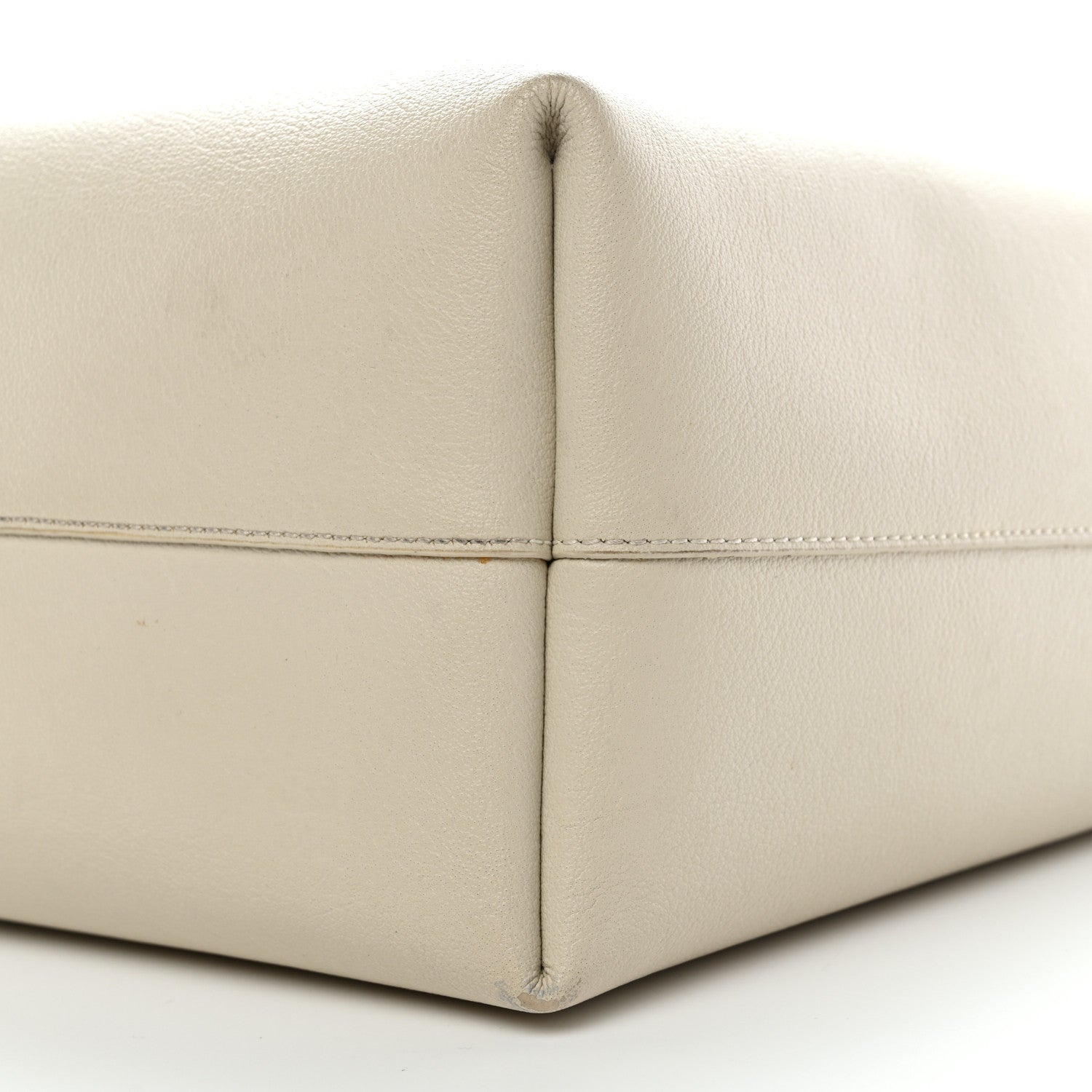 Calfskin Large Shopping Tote Porcellana
