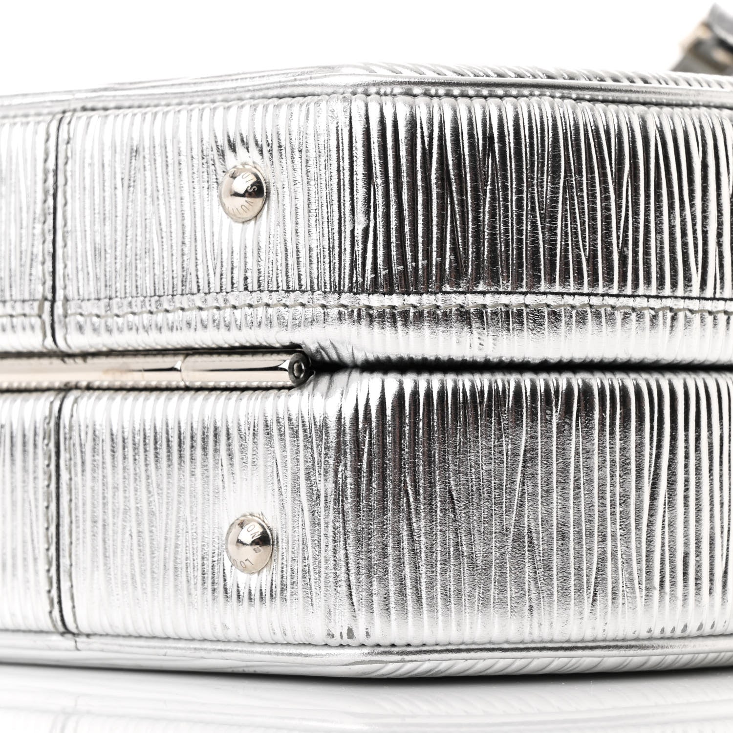 Metallic Epi Petite Boite Chapeau Silver