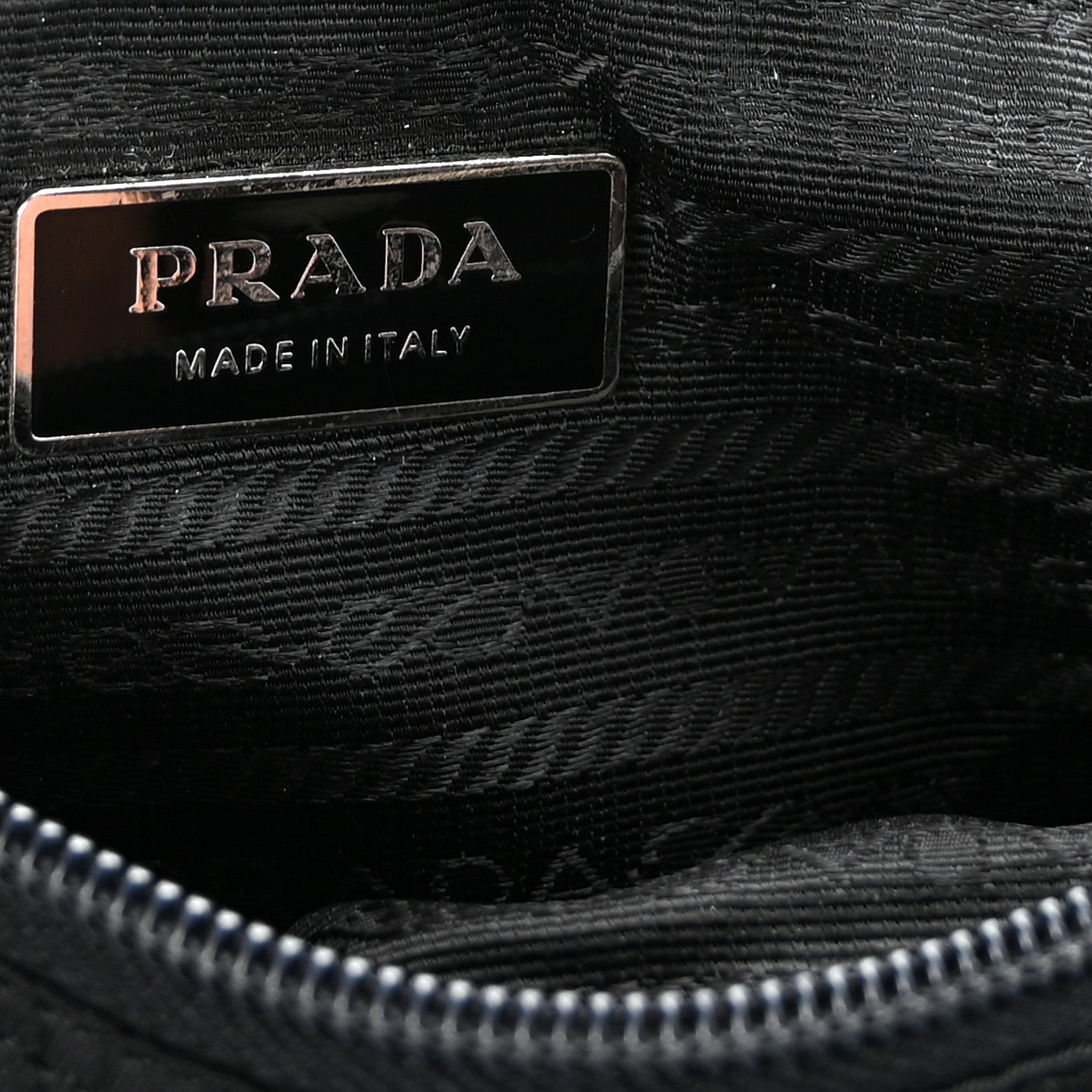 Nylon Vela Sport Messenger Bag Black