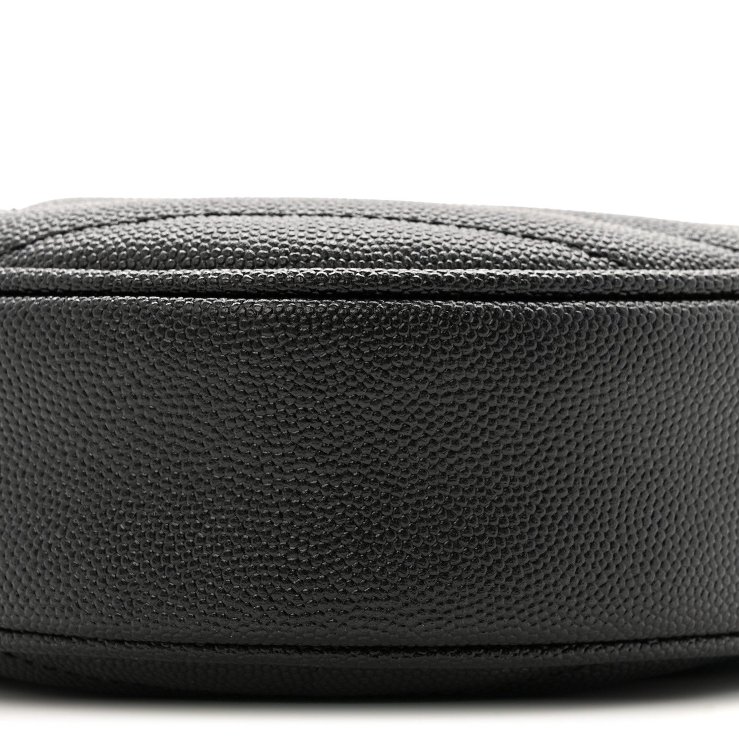Grain De Poudre Matelasse Chevron Quilted Round Vinyle Camera Bag Black