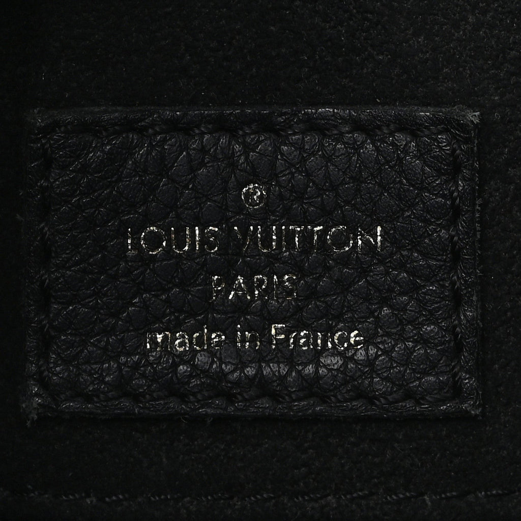 Soft Calfskin Lockme Tote MM Black