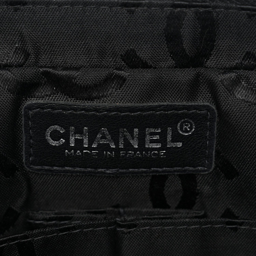 Nylon Square Quilted Flap Black