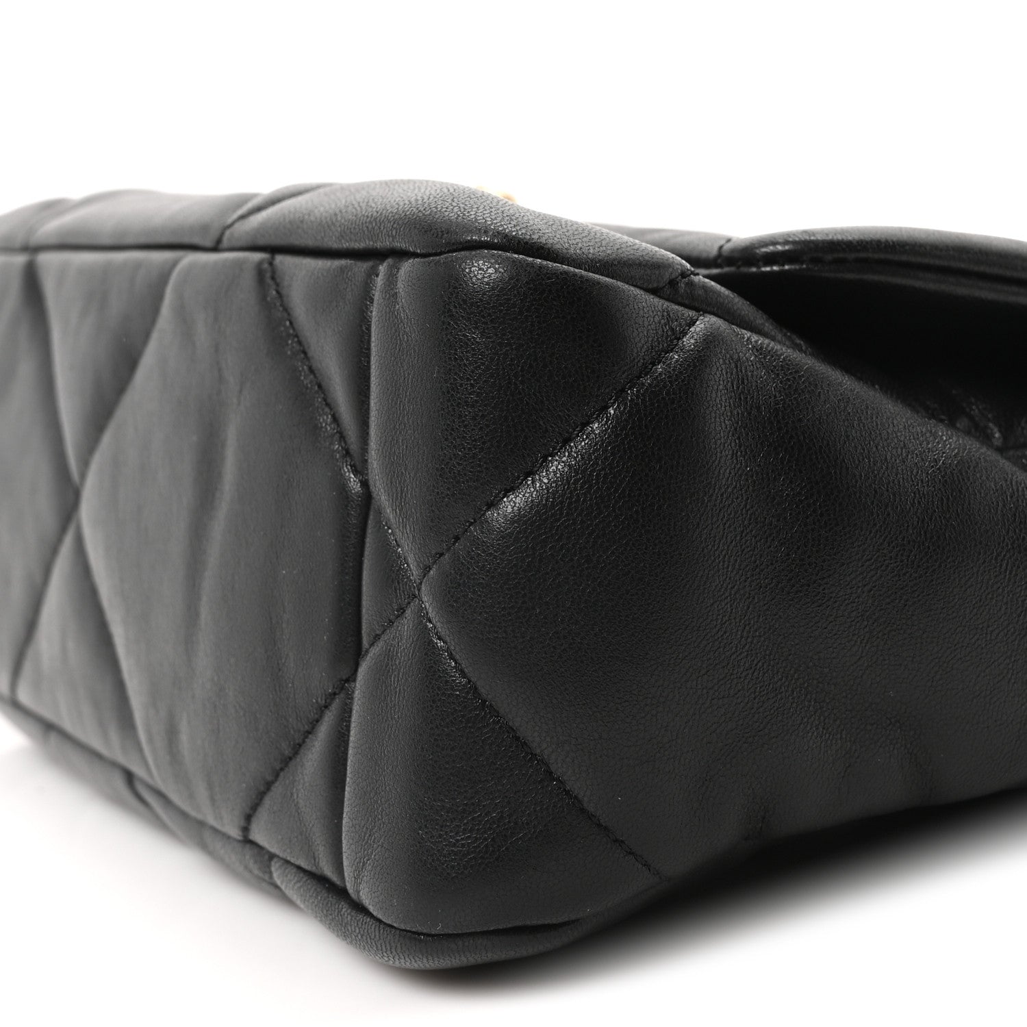 Lambskin Quilted Medium Chanel 19 Flap Black