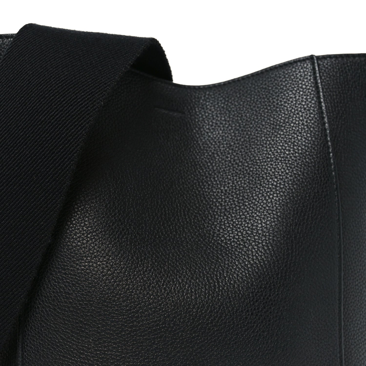 Soft Grained Calfskin Small Sangle Bucket Bag Black