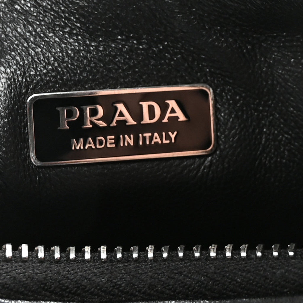 Nappa Soft Padded Re-Edition 2005 Shoulder Bag Black