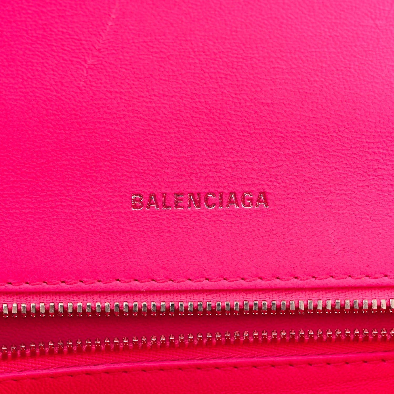Shiny Box Calfskin Small Hourglass Top Handle Bag Acid Fuchsia