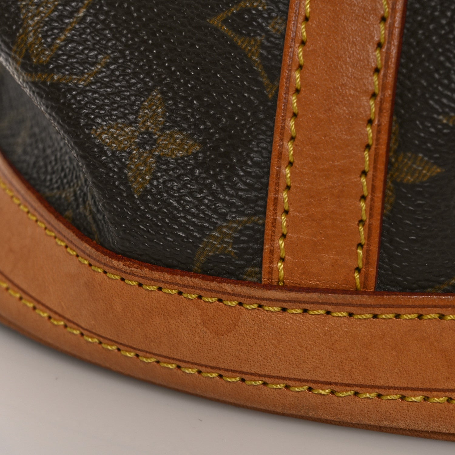 Monogram Bucket 27