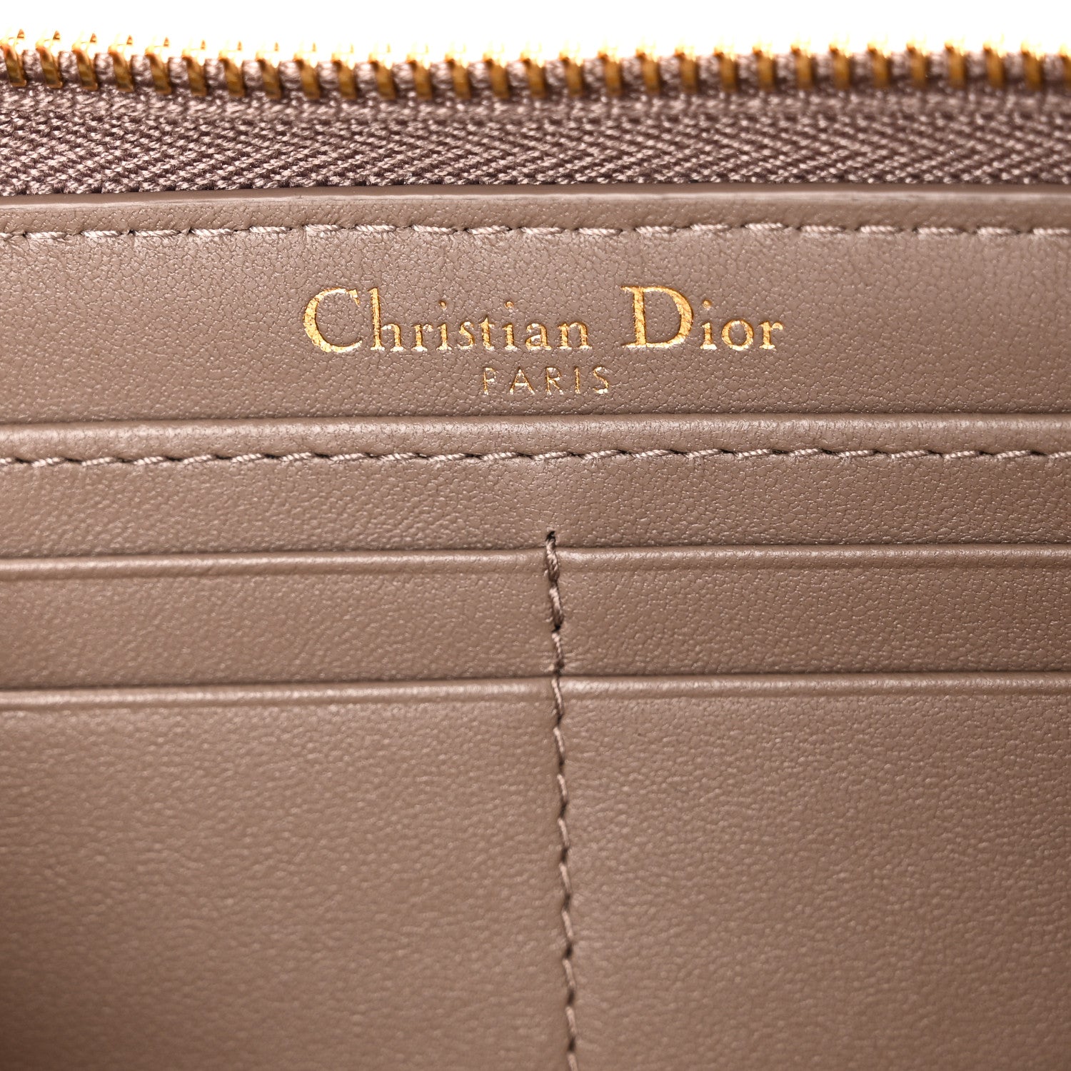 Grained Calfskin Supple Cannage Caro Zip Wallet Taupe
