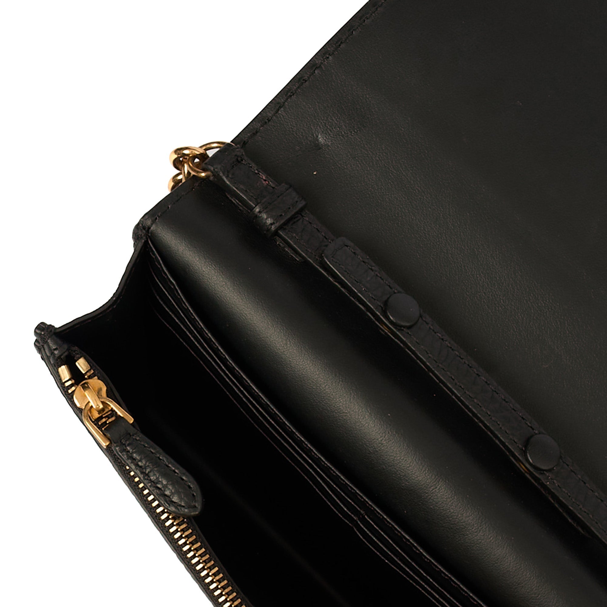 Burberry Cross Body Wallet On Chain in Black, Leather