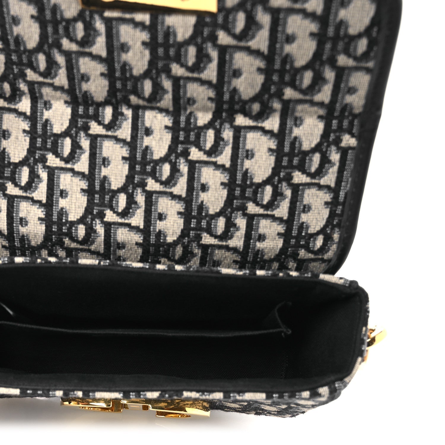 Oblique 30 Montaigne Box Bag Blue