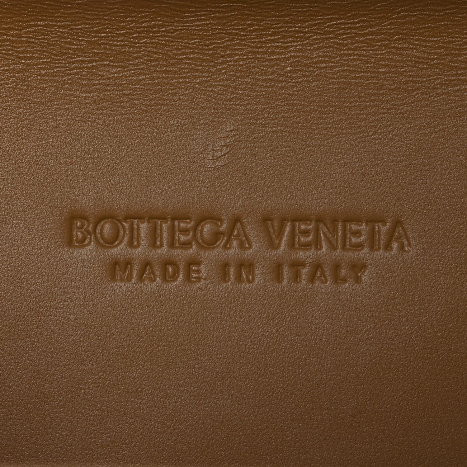 Calfskin Intrecciato Knot On Strap Camel