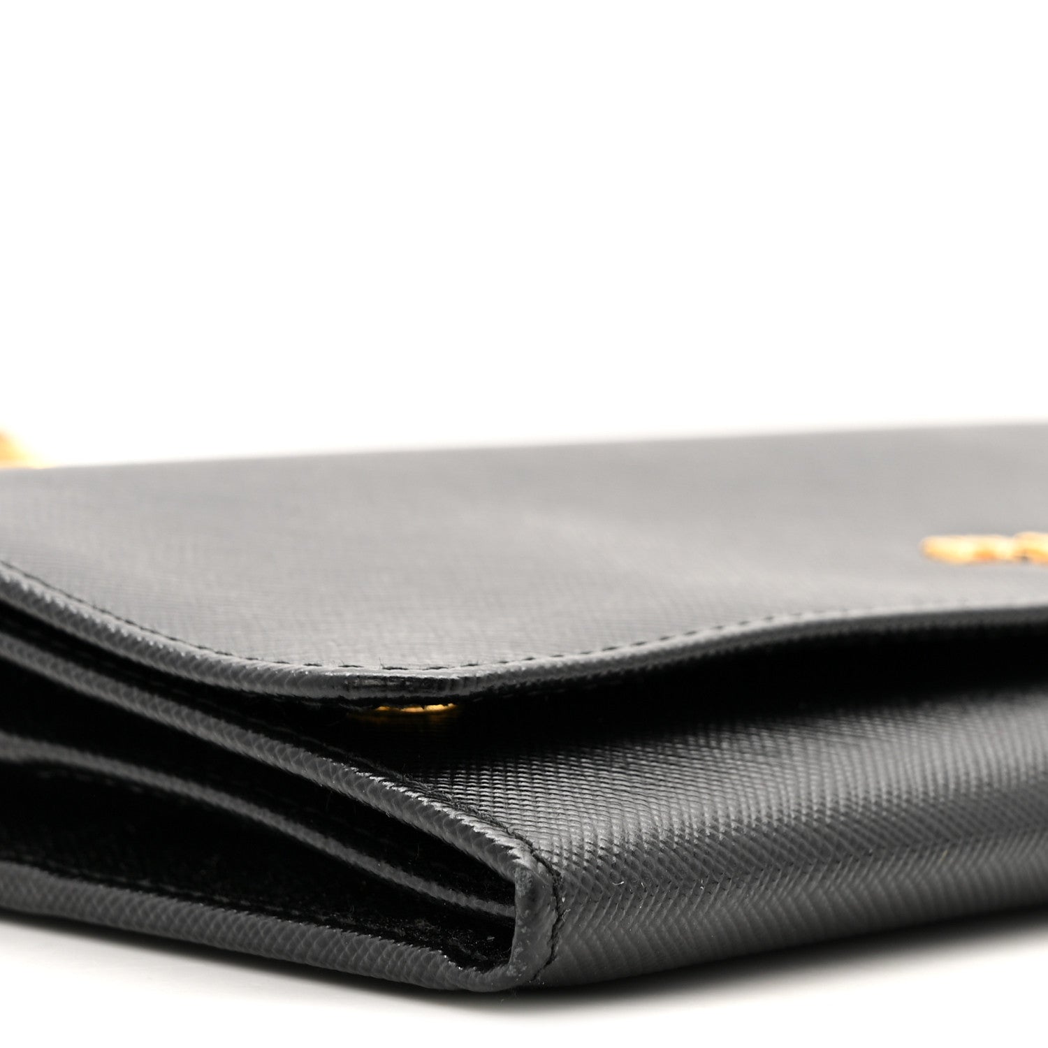 Saffiano Metal Oro Chain Wallet Black