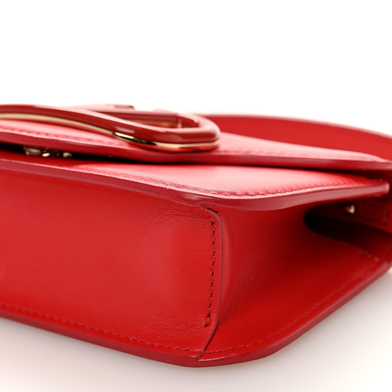 Calfskin Enamel Vlogo Small Loco Shoulder Bag Rouge Pur