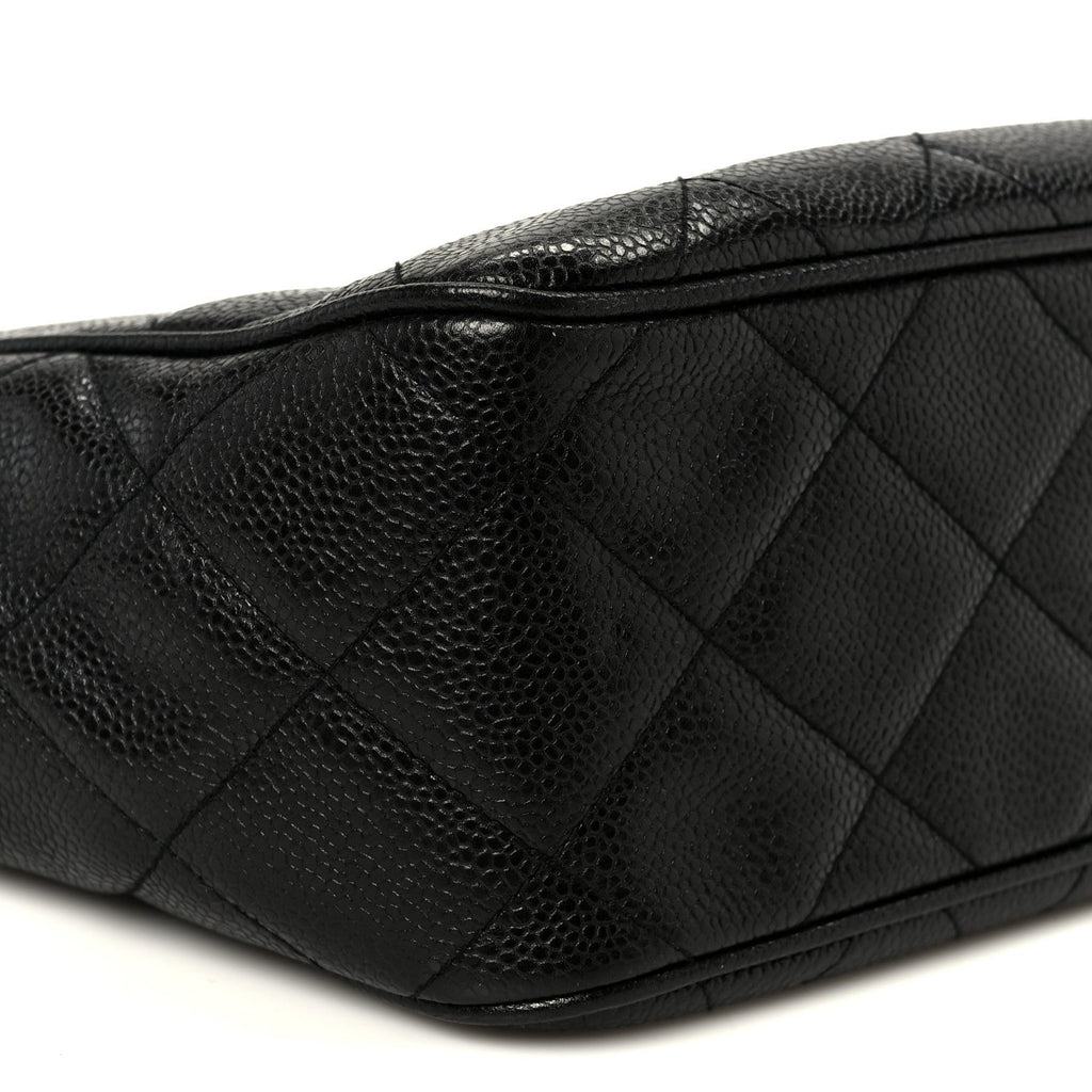 Caviar Quilted Shoulder Bag Black